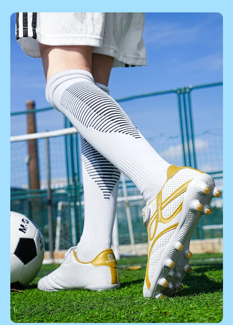 Kids Unisex Soccer Shoes Boys Grils Football Boots Non-Slip Training Indoor Outdoor Athletic Shoes Breathable Ultralight Sports