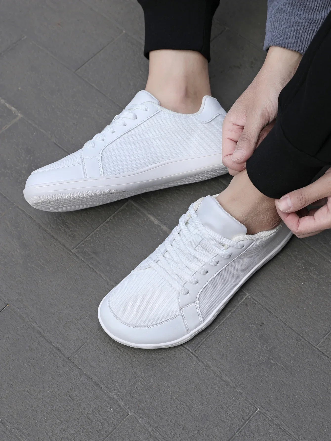 Wide Toe Casual Shoes for Men and Women Barefoot Soft Sole Flats Non Slip Walking Footwear Plus Size Comfortable