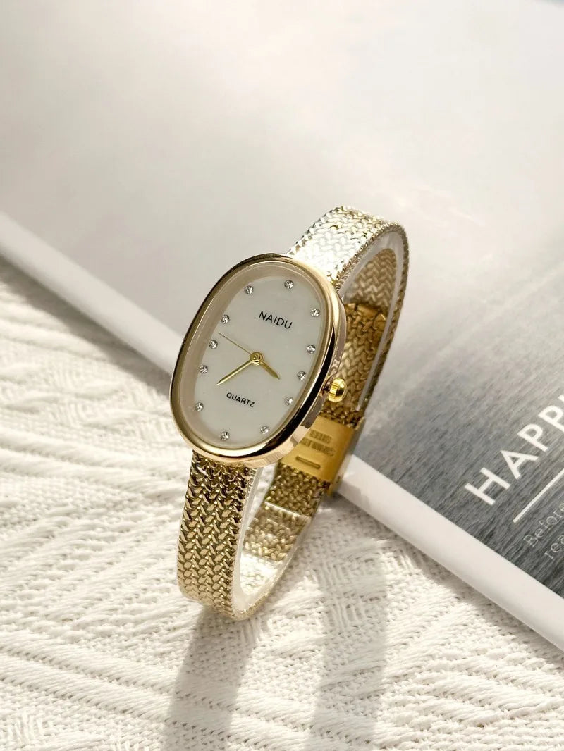 New Brand Quartz Watch for Women Luxury Gift Oval Dial Rhinestone Watch Adjustable Stainless Steel Strap Wristwatches Wholesale