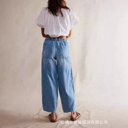 Calça Jeans Casual de Cintura Baixa Perna Reta Folgada com Cadarço e Barra Afunilada