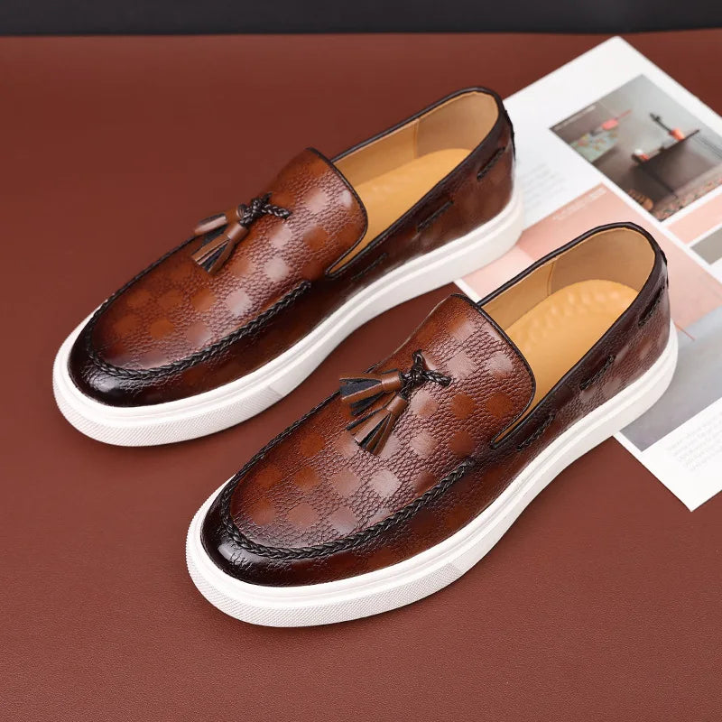 Fashion Men's Casual Shoes Snakeskin Grain Leather Men Retro British Style Loafers Monk Shoes Mens Slip-on Outdoor Driving Flats