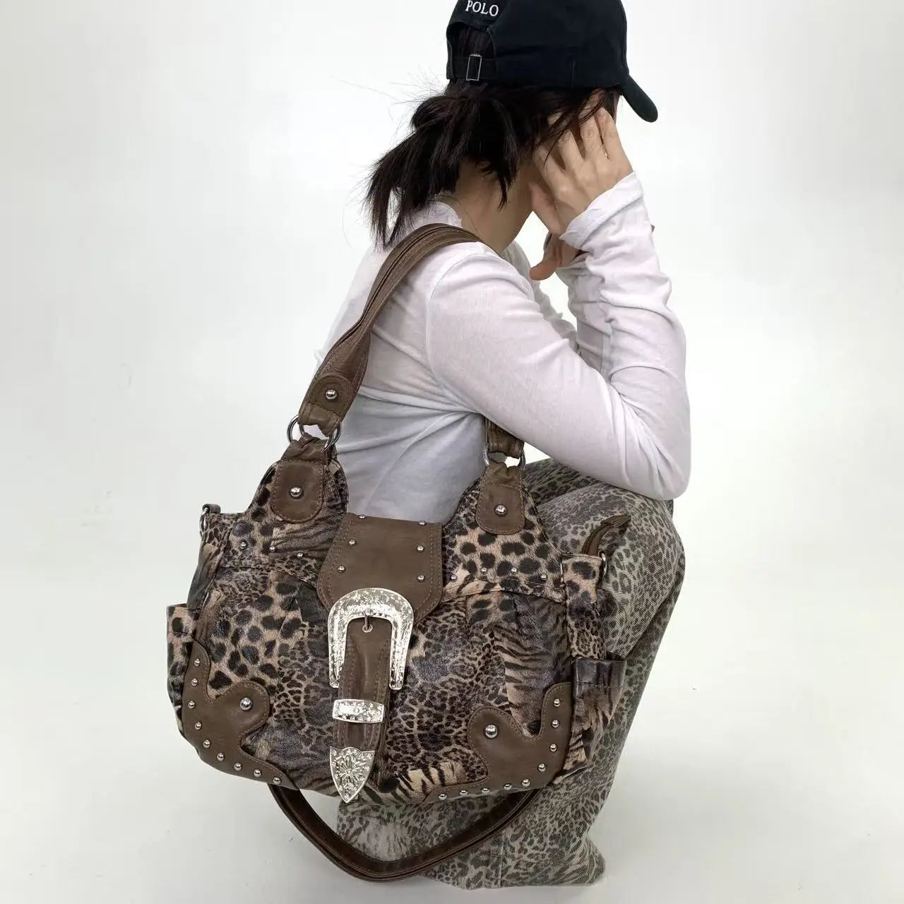 Y2K street personality spicy girl leopard print patchwork tote bag with multiple pockets and rivets retro crossbody handbag