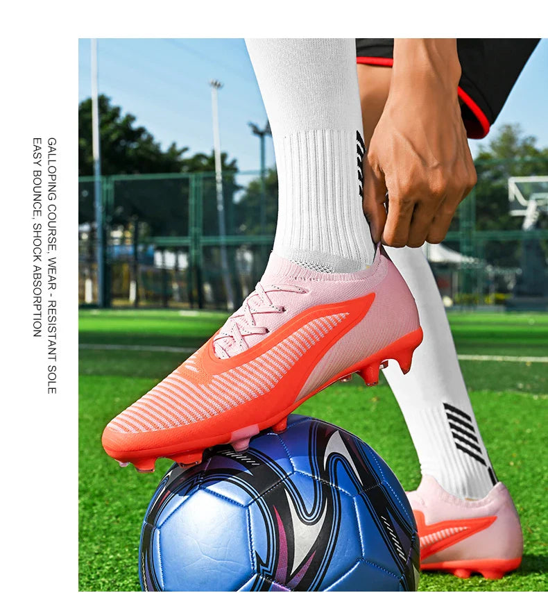 New Football Shoes Professional Low-top Soccer Field Cleats Outdoor Breathable Athletic Spikes Youth Boys Football Shoes Unisex