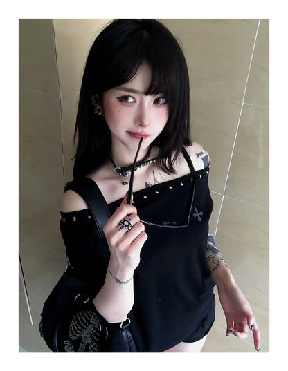 Black Off Shoulder Cross Women's T-shirt Short Sleeve 2000s Clothes Y2k Summer Tops Tees Female Clothing Chic Vintage