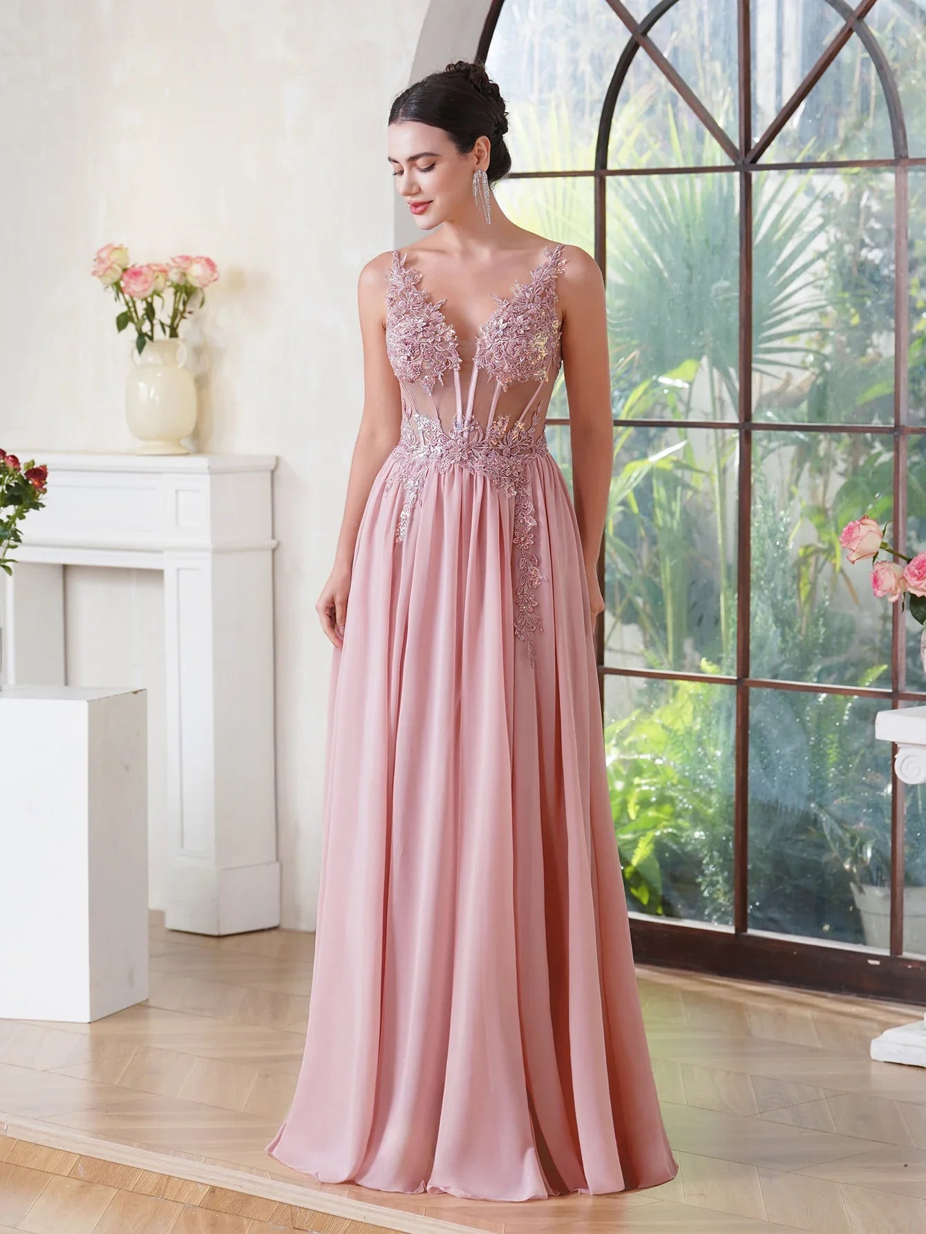 Dusty Pink Sheer Evening Dresses Lace Applique Spaghetti Straps V-Neck Backless Prom Dress Chiffon A-Line 2025 Formal Party Gown