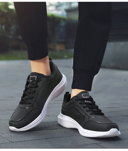 2025 New Lightweight Men Casual Leather Sneakers Non-slip Breathable Male Outdoor Running Shoes Lace Up Soft Sport Shoes