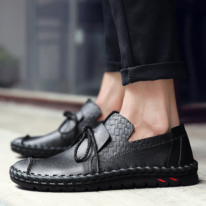 Spring Handmade Leather Men Shoes Casual Sneakers Slip On Loafers Men Driving Soft Leather Shoes Men Hot Sale Zapatillas Hombre