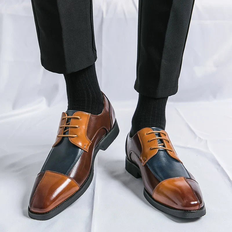 British Dress Social Leather Shoes Men Classic Brogues Office Casual Business Shoes For Men Large Size Formal Leather Shoes Man