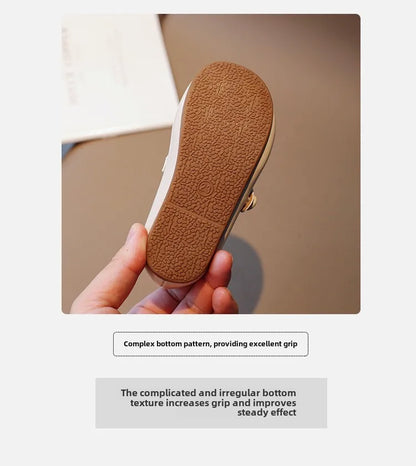 2025 new style soft soled leather shoes for little girls, fashionable and versatile princess shoes, children's college style