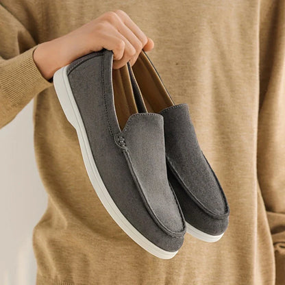 Men's casual shoes - lightweight summer shoes, easy-to-wear closure, synthetic uppers and soles for office, vacation