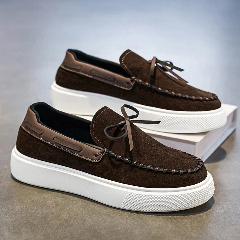 Designer Fashion British Style Flat Walking Shoes Casual Loafers Men Leather Shoes Luxury Dress Shoes Men Antiskid Driving Shoes