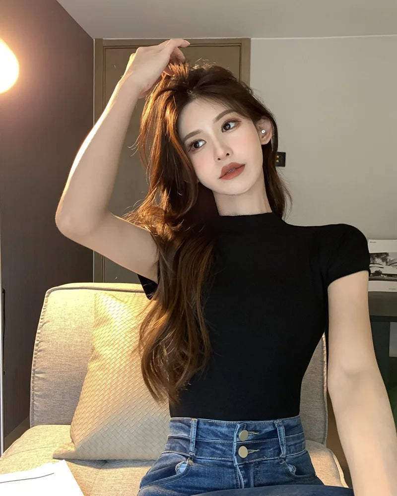 1pcs Girls Summer Solid T-shirts Womens Classic Basic Fashion Tees New Students Short Sleeve Slim Tops Females Mock Neck Tshirts