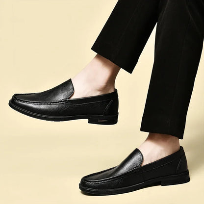 Leather Men Footwear Slip on Office Man Formal Shoes Wedding Party Men Dress Shoes Breath Driving Lazy Loafers