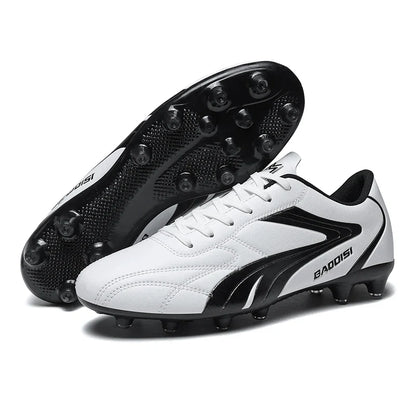 Men Soccer Shoes Breathable Football Boots Futsal Ultralight Professional Training Sneakers Unisex Grass Cleats Match Sport