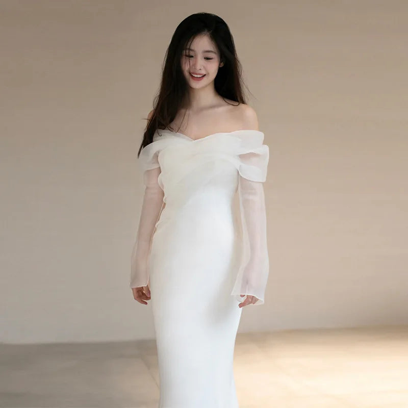One Shoulder Satin Light Wedding Dress with Simple and Slim Fit Sweet Long Sleeved Bride Evening Gown Vestidos De Novia