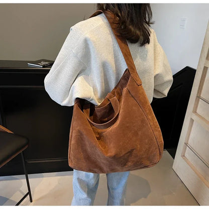 Large Capacity Velvet 2024 Hot Selling Tote Bag Zipper Solid Color Popular Fashion Handbag Soft Simple Commuting Shoulder Bag