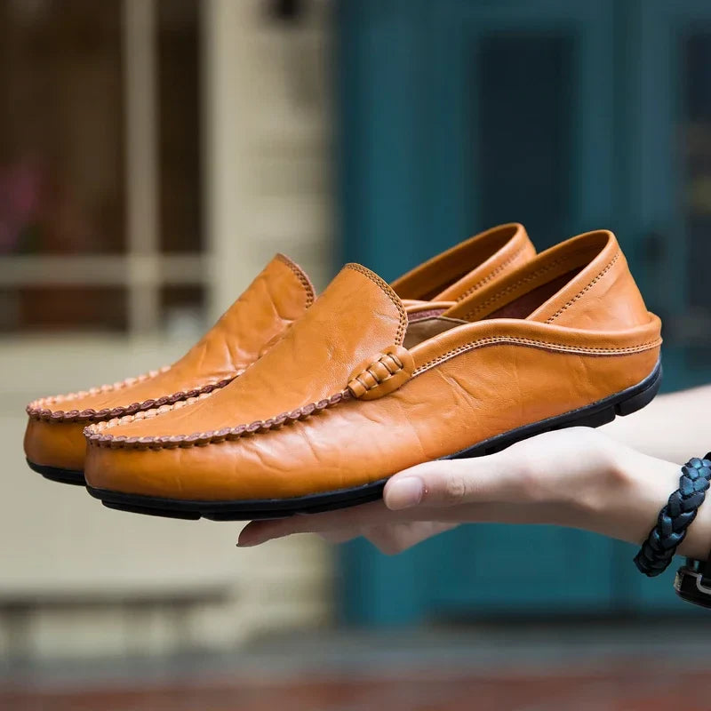 Genuine Leather Men Casual Shoes Luxury Brand Designer Men Loafers Moccasins Breathable Slip on Male Boat Shoes Plus Size 37-47