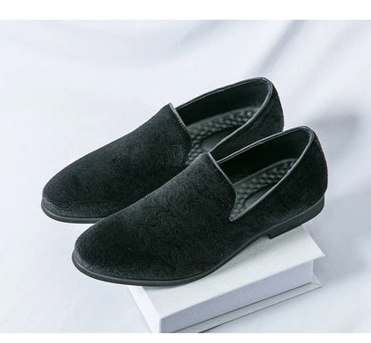New British style men's hair stylist pattern suede lazy man slip-on bean loafers 46 plus-size pointed leather shoes