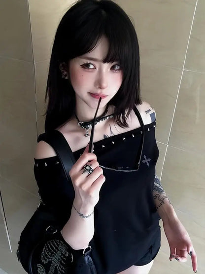 Black Off Shoulder Cross Women's T-shirt Short Sleeve 2000s Clothes Y2k Summer Tops Tees Female Clothing Chic Vintage