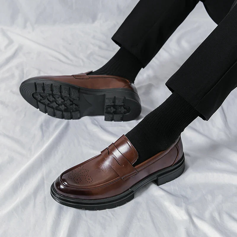 High Quality Men's Dress Shoes Office Casual Business Shoes For Men Brogues Leather Social Wedding Shoes Formal Loafers Male