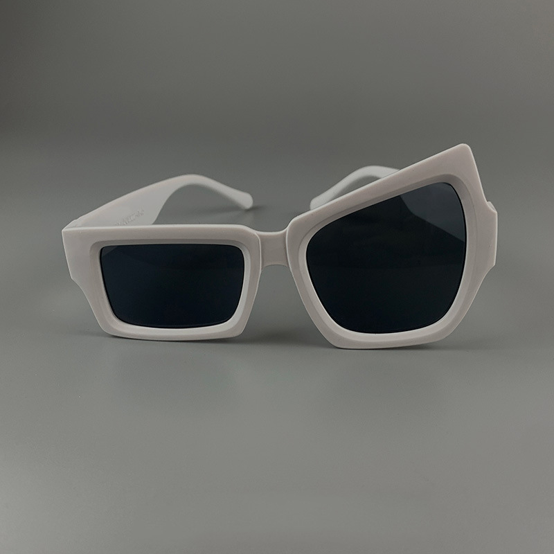 New Vintage Man Square Sunglasses Women Rectangular Funny Sun Glasses Outdoor Street Photography Eyewear UV400 Gafas De Sol