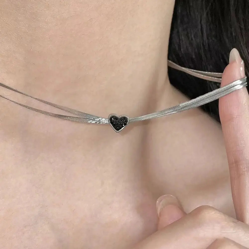 Korean Trend Love Butterfly Clavicle Chain For Women Shiny Multilayered Heart Necklace Collarbone Chain Valentine's Day Gifts