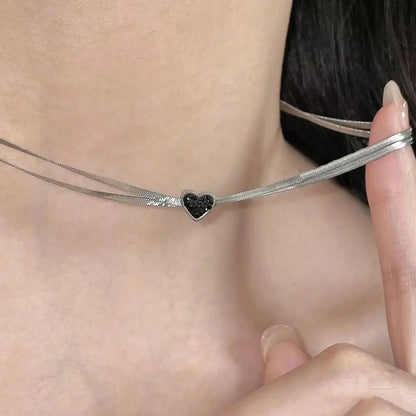 Korean Trend Love Butterfly Clavicle Chain For Women Shiny Multilayered Heart Necklace Collarbone Chain Valentine's Day Gifts