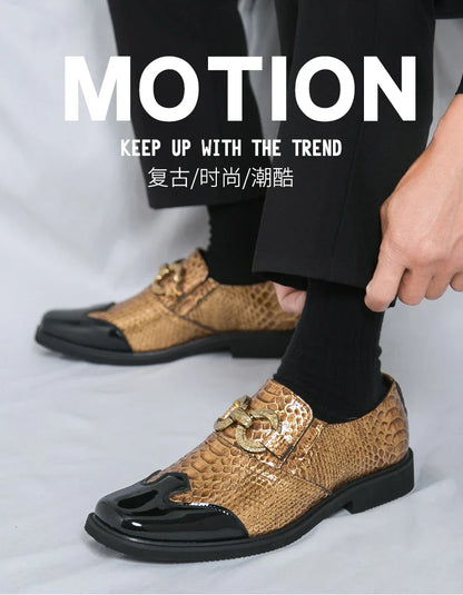 A man with a square-headed fish-scale patterned shiny leather shoe walked the runway in a formal business Derby groom's shoes
