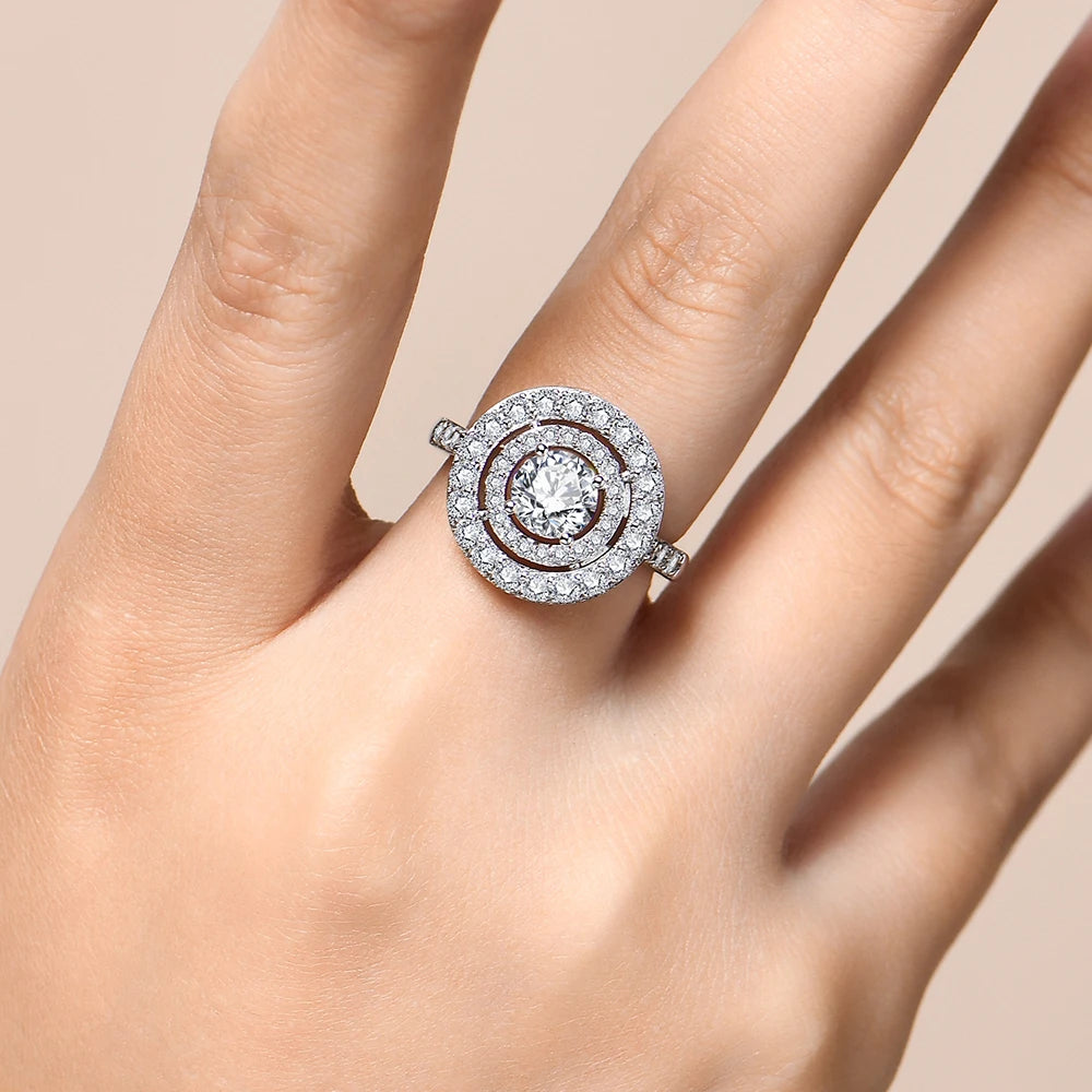 Full D Color VVS1 Luxury Moissanite Ring Round Cut 1.0CT S925 Sterling Silver Engagement Wedding Jewelry Gift for Women