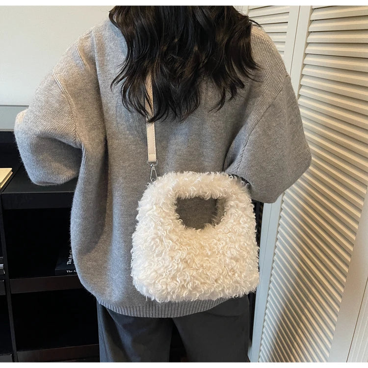 Plush Sweet Shoulder Bags for Women Cute Autumn and Winter 2025 New Versatile Fashion Large Capacity Women's Handbags