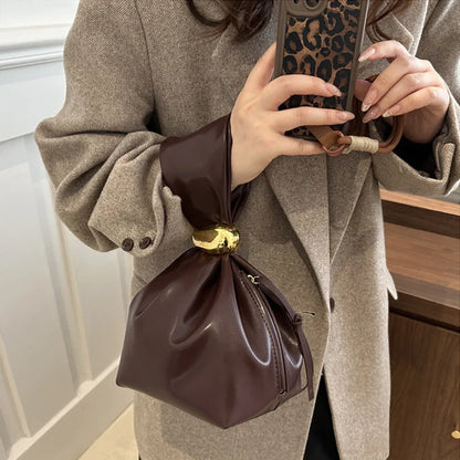 Mini Bolsas de Ombro de Couro PU com Design em Forma de Bolinho, para Mulheres, Modernas, com Nó, Retrô, de Pulso, Bolsas de Mão e Carteiras