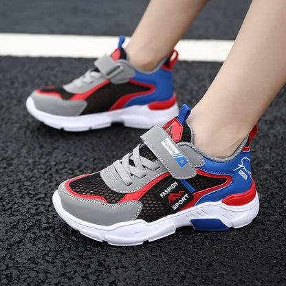 Kids Fashion Mesh Running Shoes Youngsters Teens Casual Walking Students Sneakers Breathable Soft Children Outdoor Sports Tennis