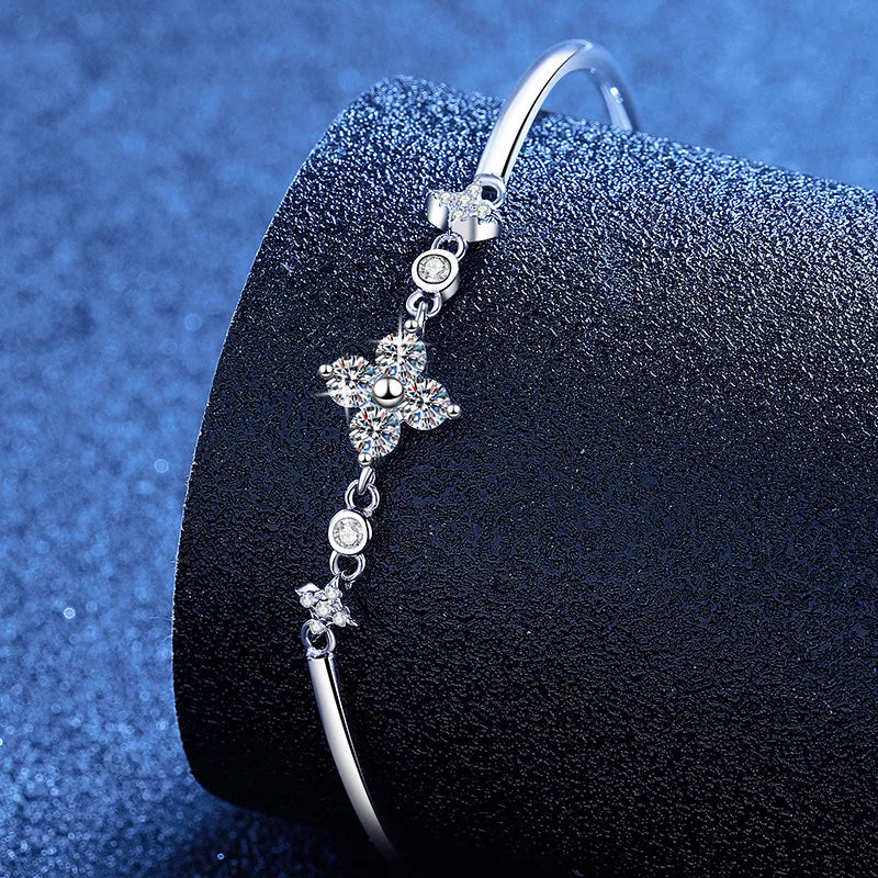 Lucky Clover GRA Certified 0.4cttw Moissanite Diamond Link Bracelet for Women 925 Silver Hand Chain Adjustable Bracelets