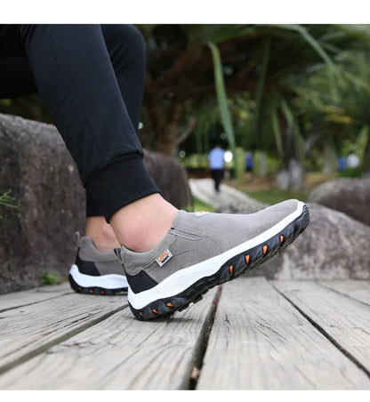 Casual Men's Sports Shoes Outdoor Walking Loafers Comfortable Shoes Fashionable and Lightweight Plus Size 38-50