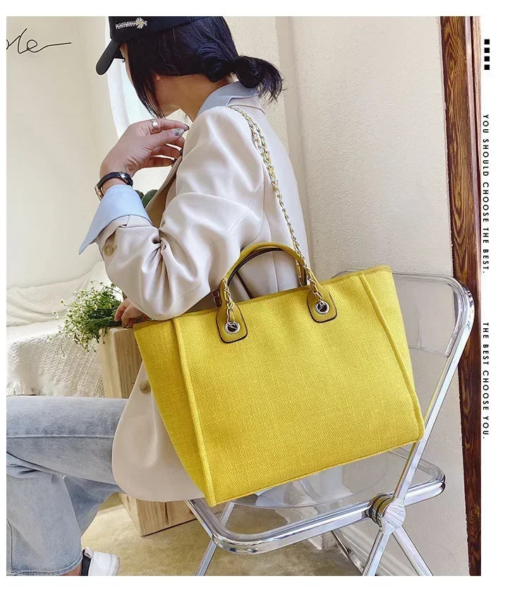 Fashion Make Up Designer Big Women's 2025 New Korean Fashion Casual Large Capacity Shoulder Crossbody Chain Tote Bag