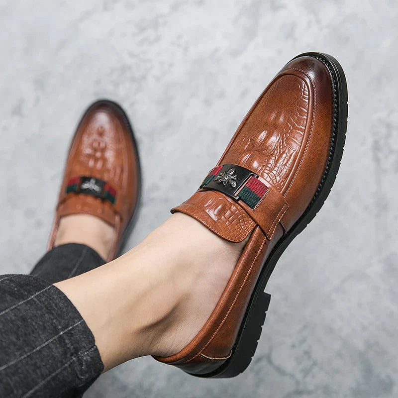 Sapatos casuais britânicos masculinos, pontudos, para balada, cabeleireiro, estação europeia, sapatos masculinos, sapatos preguiçosos, sapatos de moda