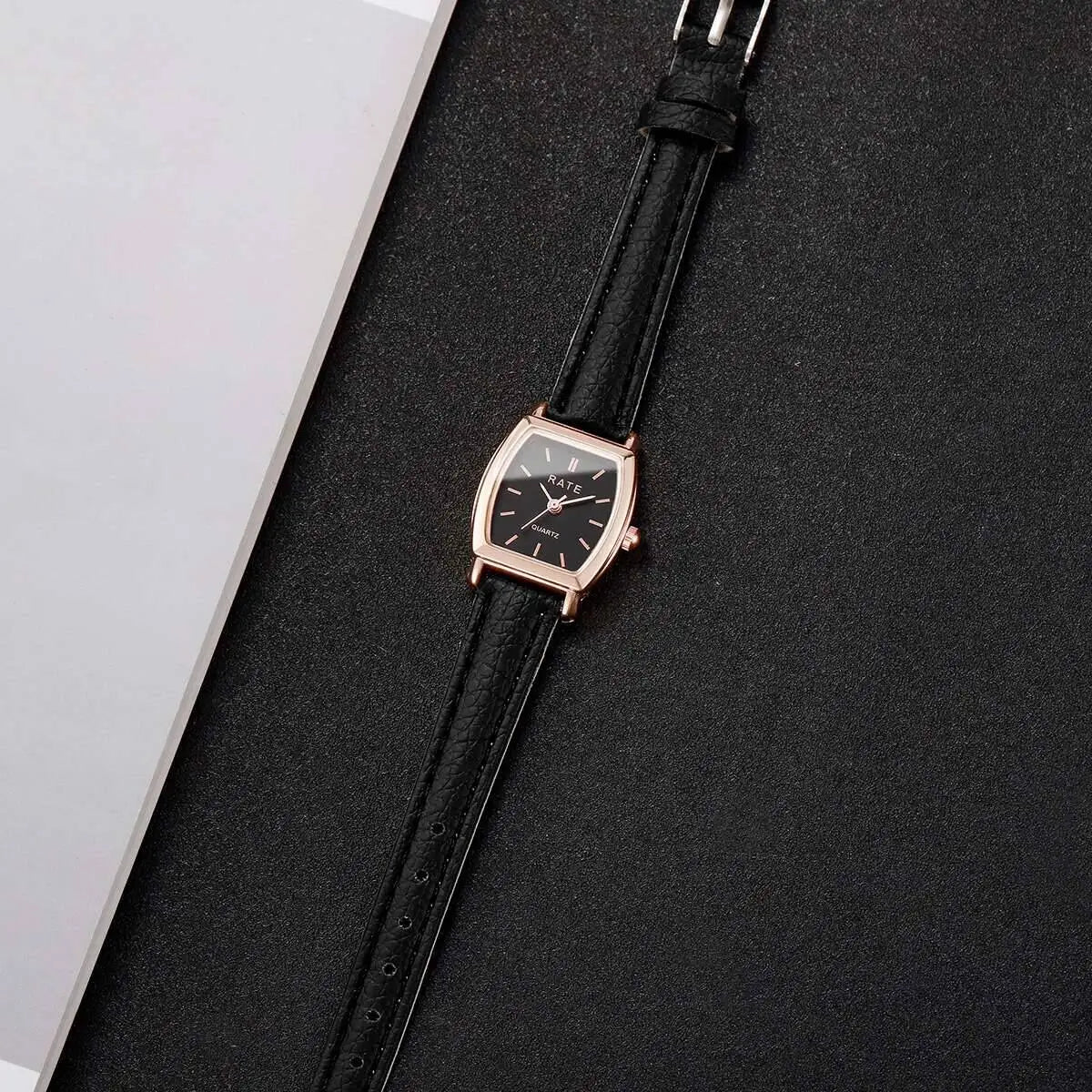 Fashion Women Watches Casual Small Dial Leather Strap Womens Quartz Watch Reloj Mujer Girls Clock（Without Box）