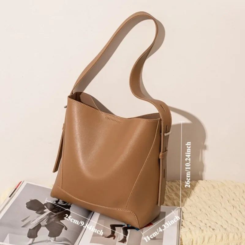 2025 New Fashion Women's Tote Bag High-end Large Capacity Bucket Bag Soft Leather Multifunctional Practical Crossbody Bag Cabas