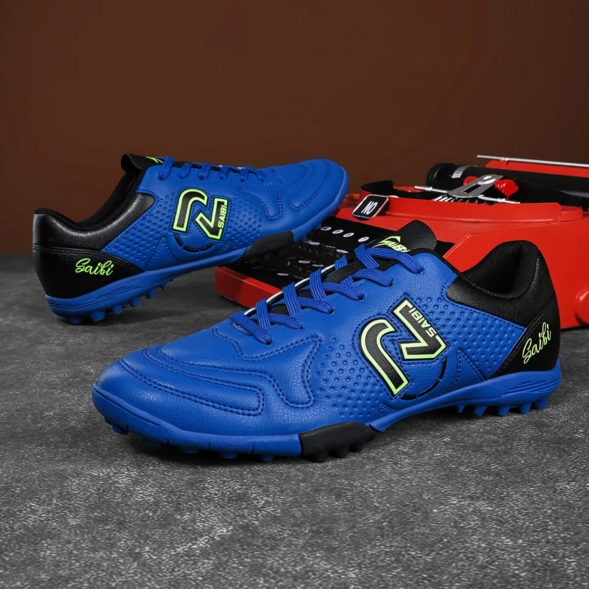 Men's football shoes TF broken nail outdoor sports shoes, wear-resistant and non slip