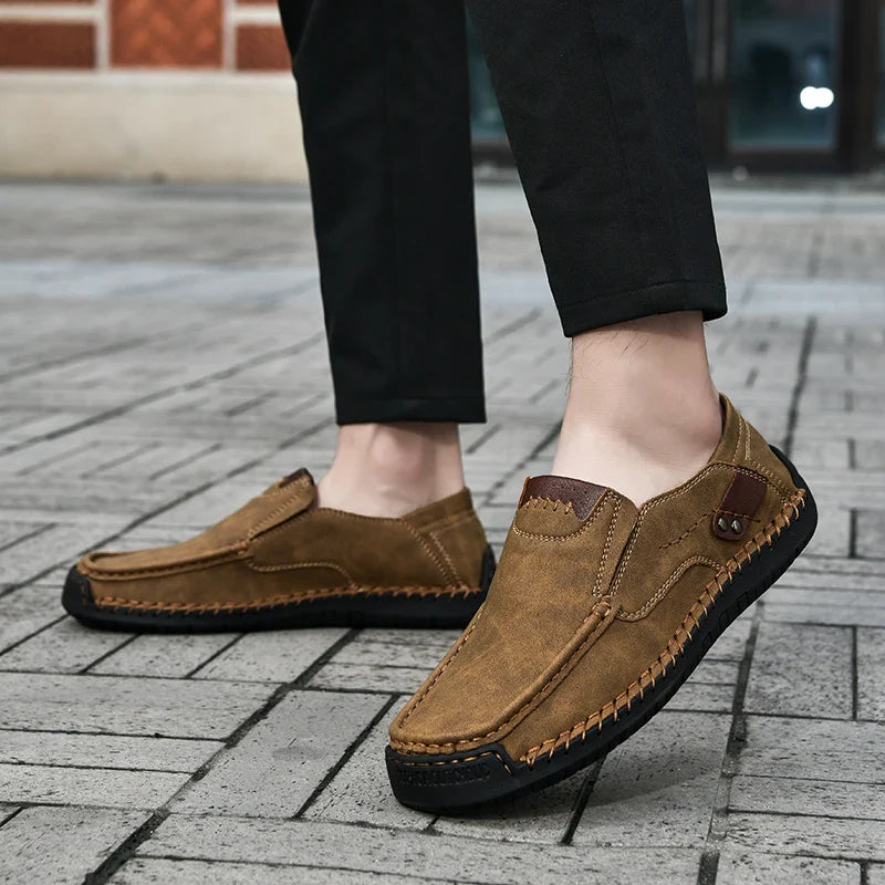 Men's Handmade Vintage Loafers, Stylish Low-Top Slip-On Casual Shoes, Suitable for All Seasons, Everyday Wear Flat Shoes, Comfortable, Breathable, Wear-Resistant, Non-Slip Footwear