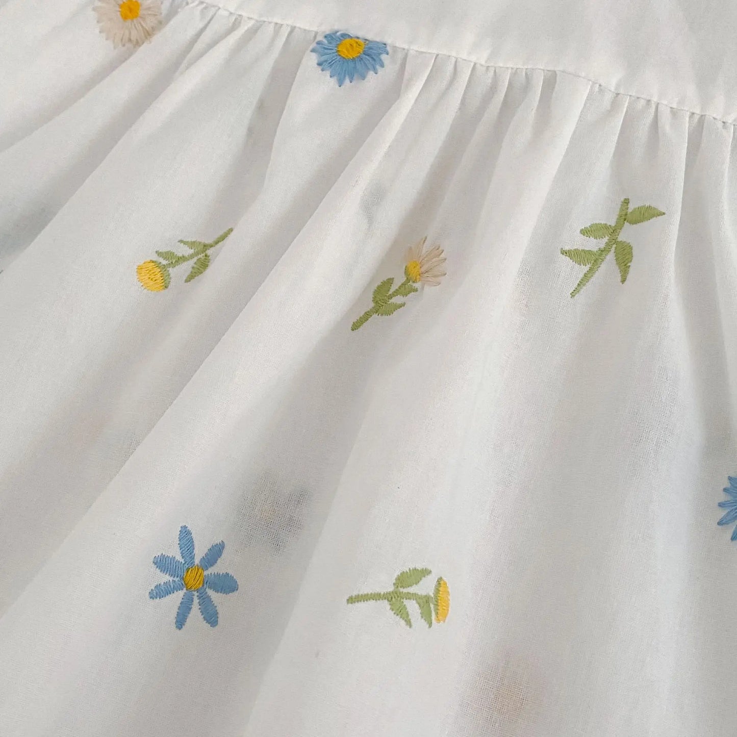 2026 Girls Dress Korean Edition Summer New 2-6Yrs Cotton Embroidered Flower Short Sleeve Girls' Dress Cute Dress