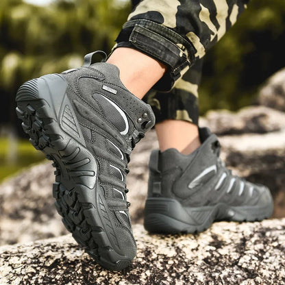 New Men's Boots Fashion Outdoor Boots Breathable Hiking Boots Autumn Shoes Sneakers lightweight Non-slip Men Desert Ankle Boots