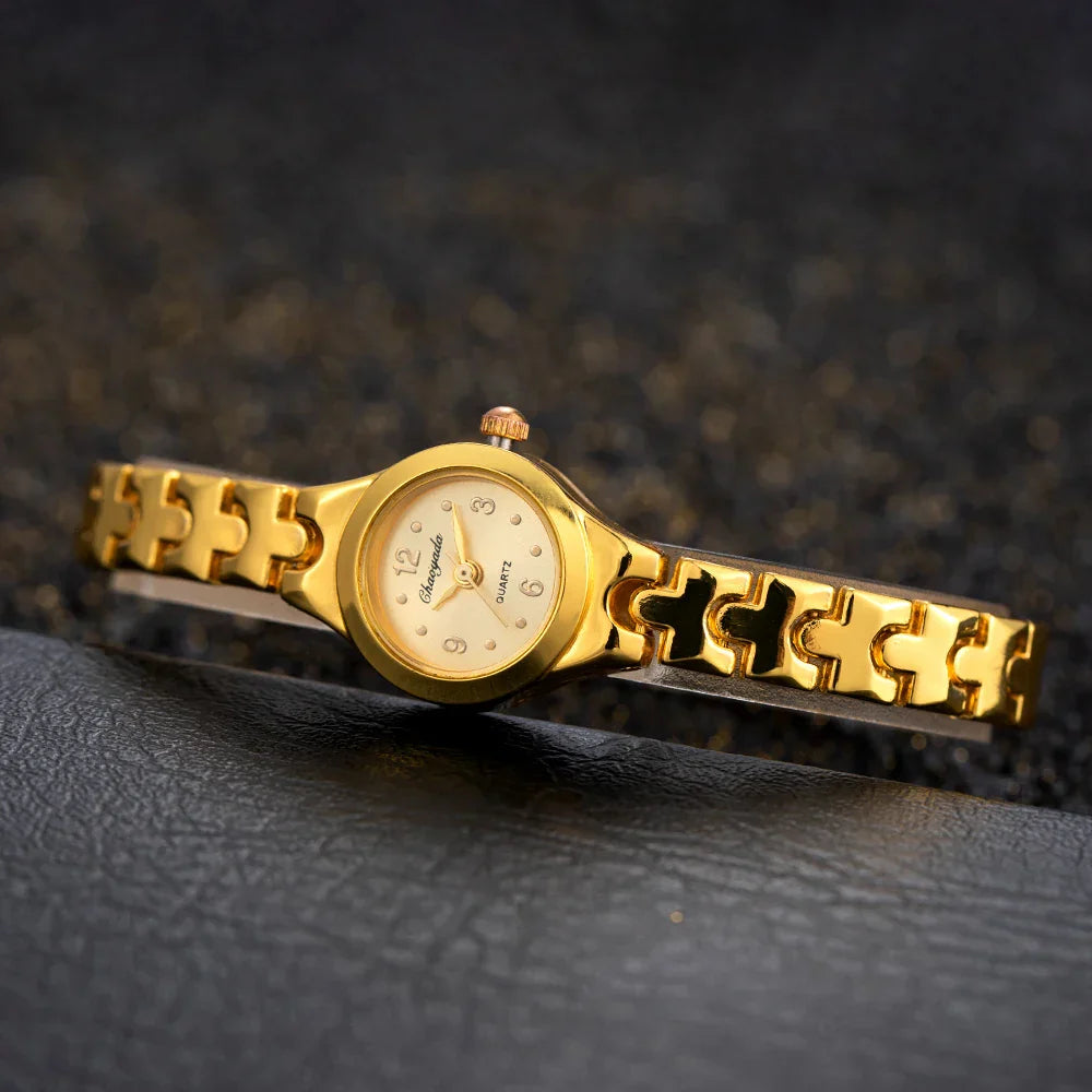 Women Bracelet Watch Mujer Golden Relojes Small Dial Quartz Leisure Popular Wristwatch Hour Female Ladies Elegant Relogio Clock