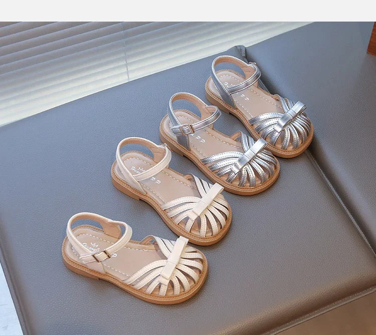 Girls Princess Sandals 2026 Summer Non-slip Toddler Beach Barefoot Shoes with Cute Bow Elegant Retro Girls School Party Shoes