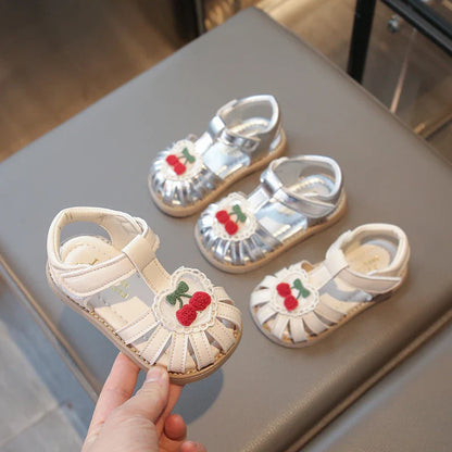 Summer Baby Girls Sandals Pu Leather Cartoon Strawberry Children's Beach Sandals Cowhide Non-slip Sole Kids Shoes