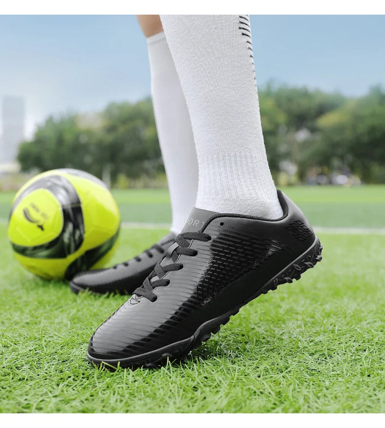 Professional Children Football Shoes Men Kids Soccer Shoes Boys Football Boots EU Size 33-45