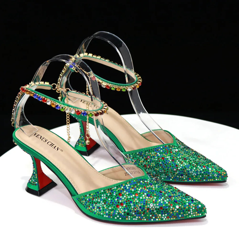 Pointed Shoes Bag Soft Handle Bag Anklet Design Medium Heel Ladies Shoes Suitable for Wedding Party