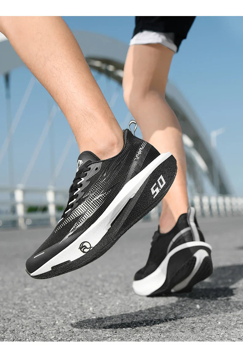 Novos Tênis de Corrida Masculinos Leves Respiráveis Resistentes ao Desgaste Macios para Academia Caminhada Sapatos de Corrida Confortáveis para Maratona Esporte Masculino