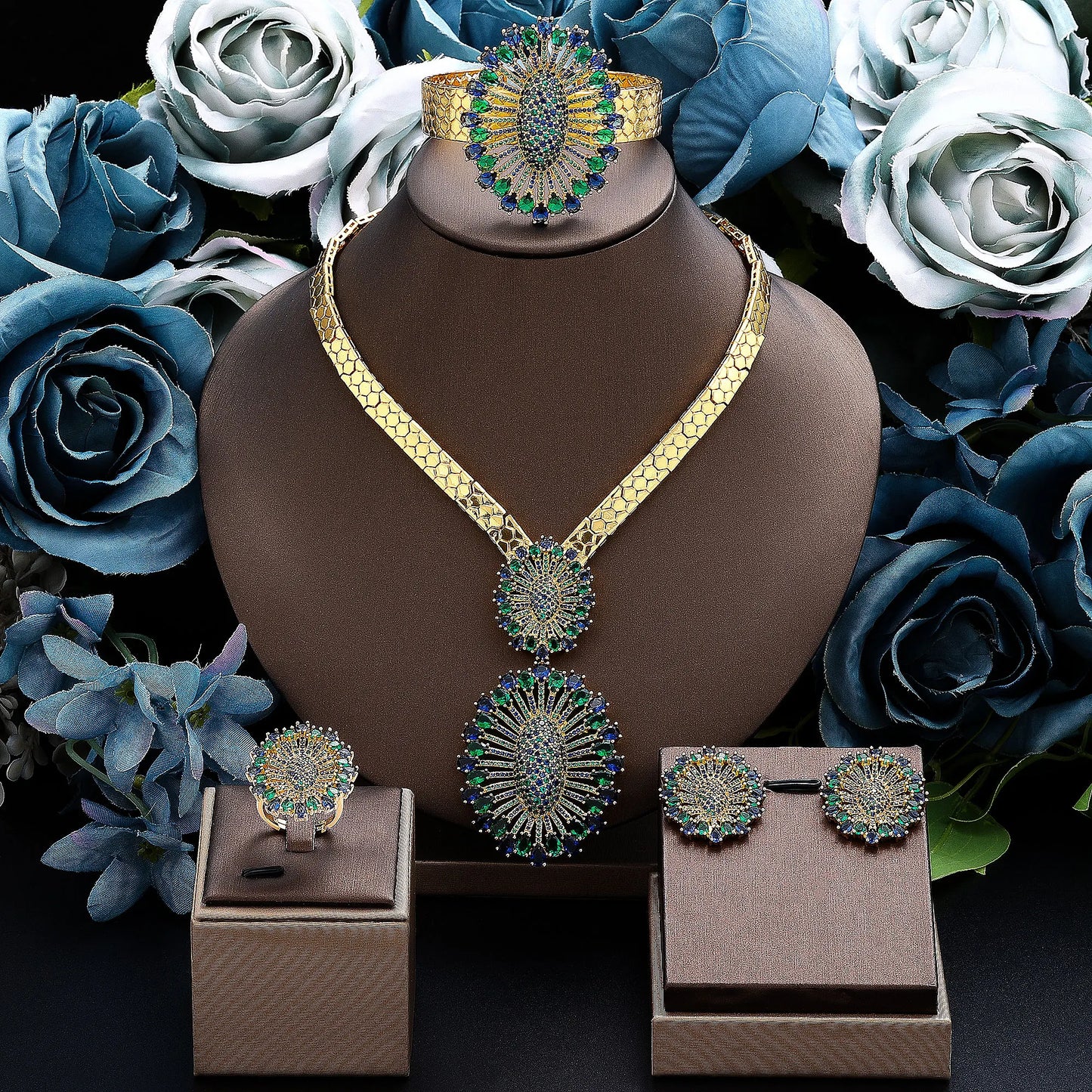2024 Bridal Wedding Jewelry Set for Women Gold Plated Nigerian African 4pcs Jewelry Necklace Earrings Set Green Red CZ Zirconia