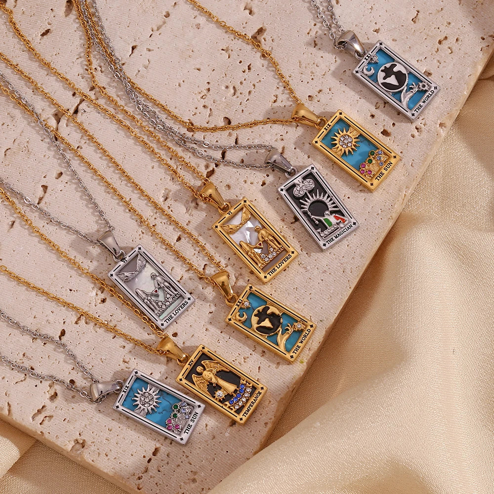 Original New Tarot Queen Lover Magician Moon Necklace Tarnish Free Stainless Steel Jewelry 18K Gold Plated Decoration